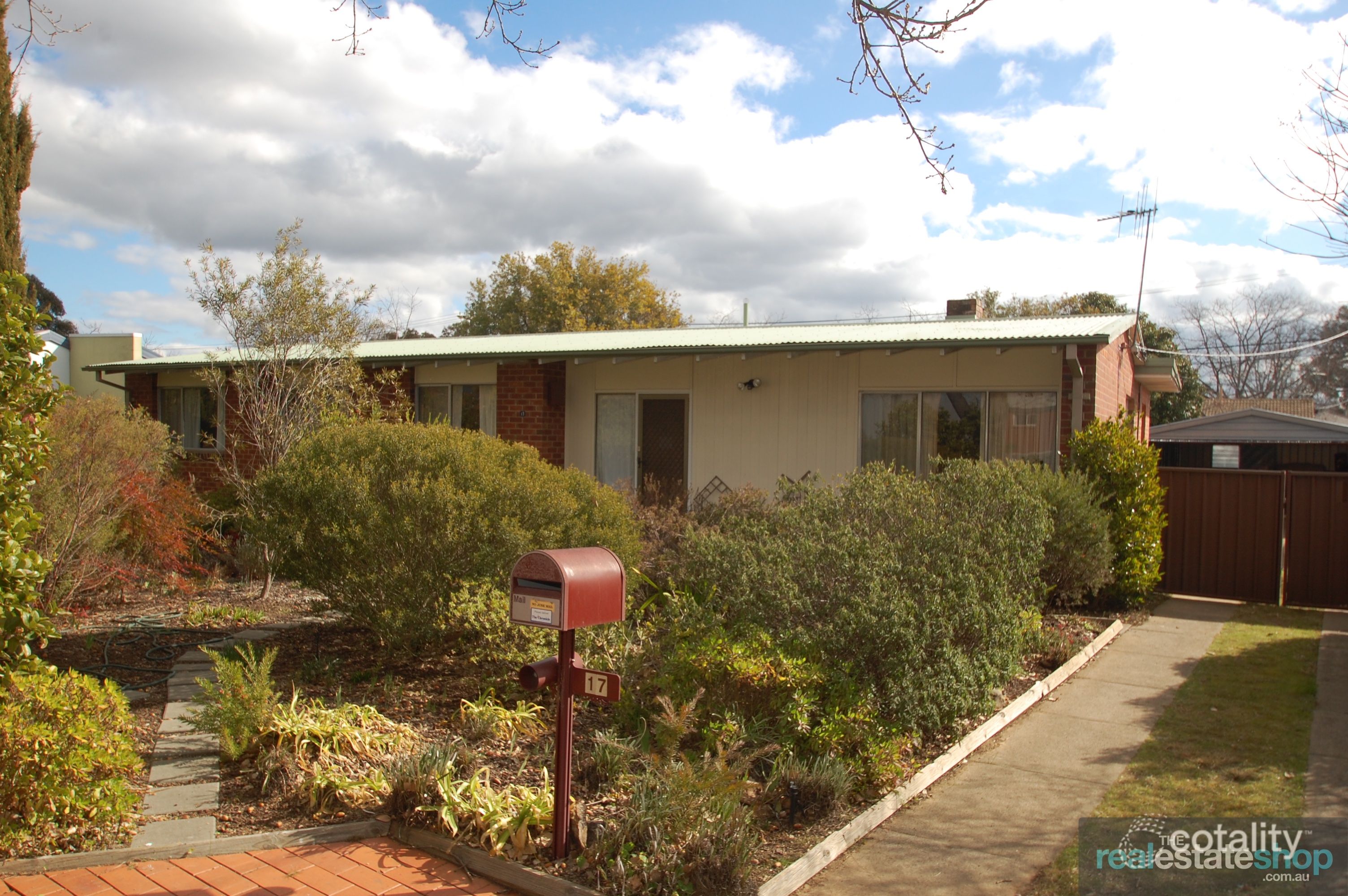 17 Bancroft St, Dickson, ACT 2602