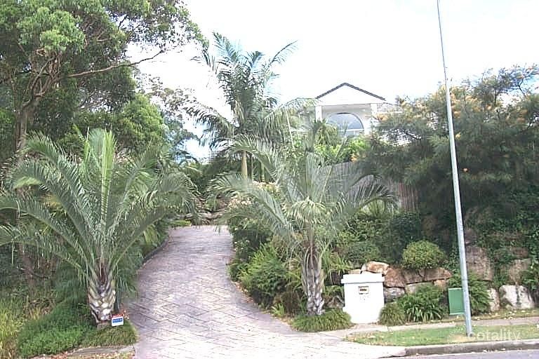 125 Ironbark Rd, Chapel Hill, QLD 4069