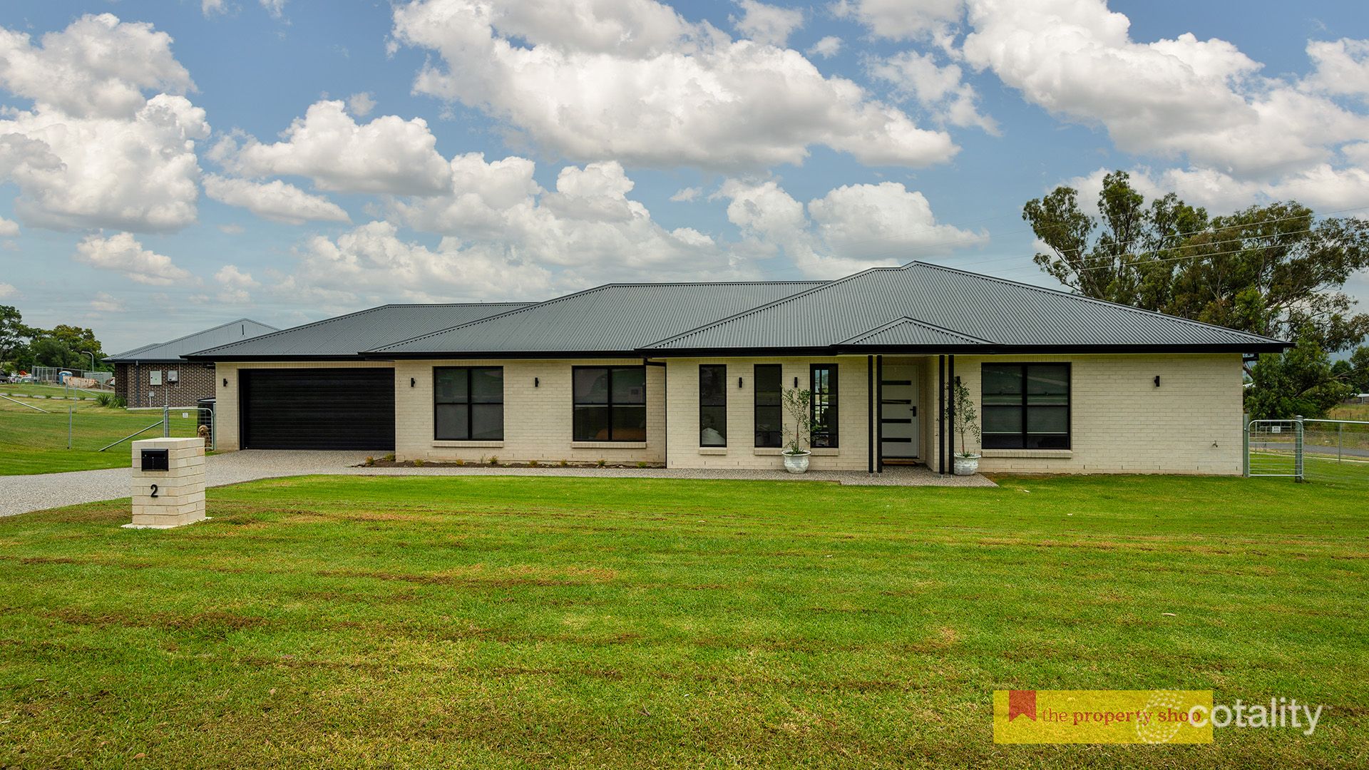 2 Steel Dr, Spring Flat, NSW 2850