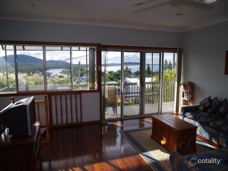 32 Stewart St, Crescent Head, NSW 2440