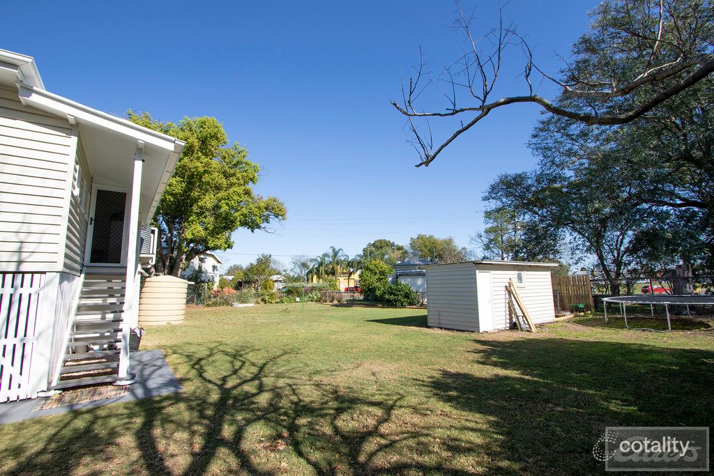 20 Campbell St, Laidley, QLD 4341
