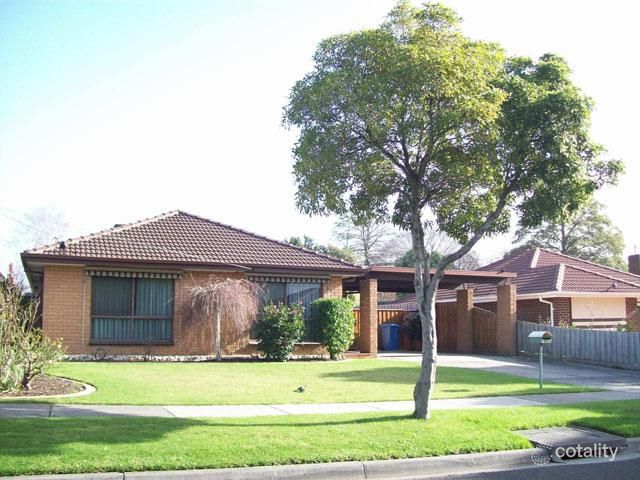 11 Alma Rd, Hampton Park, VIC 3976