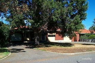 20 Coleman Rd, Calista, WA 6167