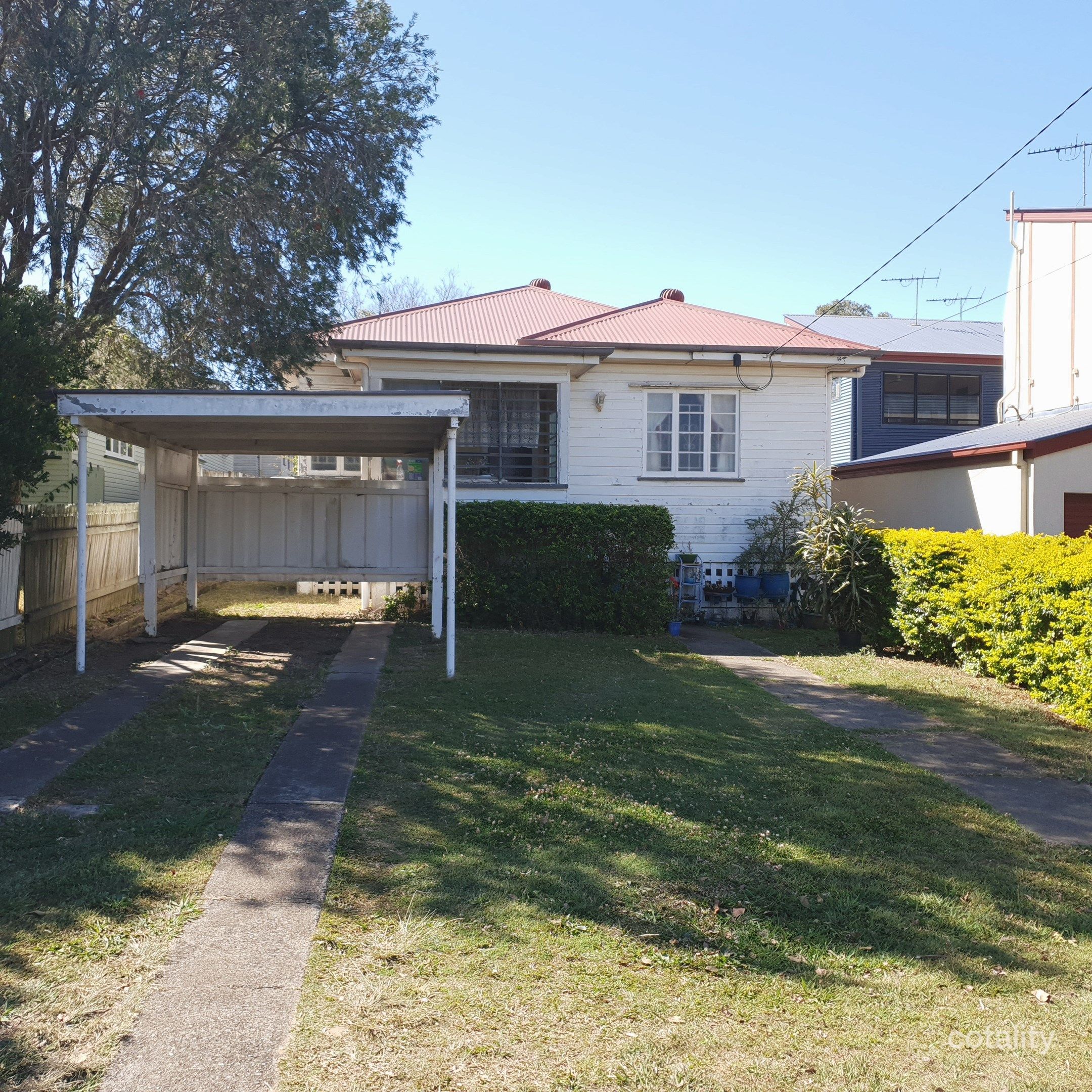 27 Dinmore St, Moorooka, QLD 4105