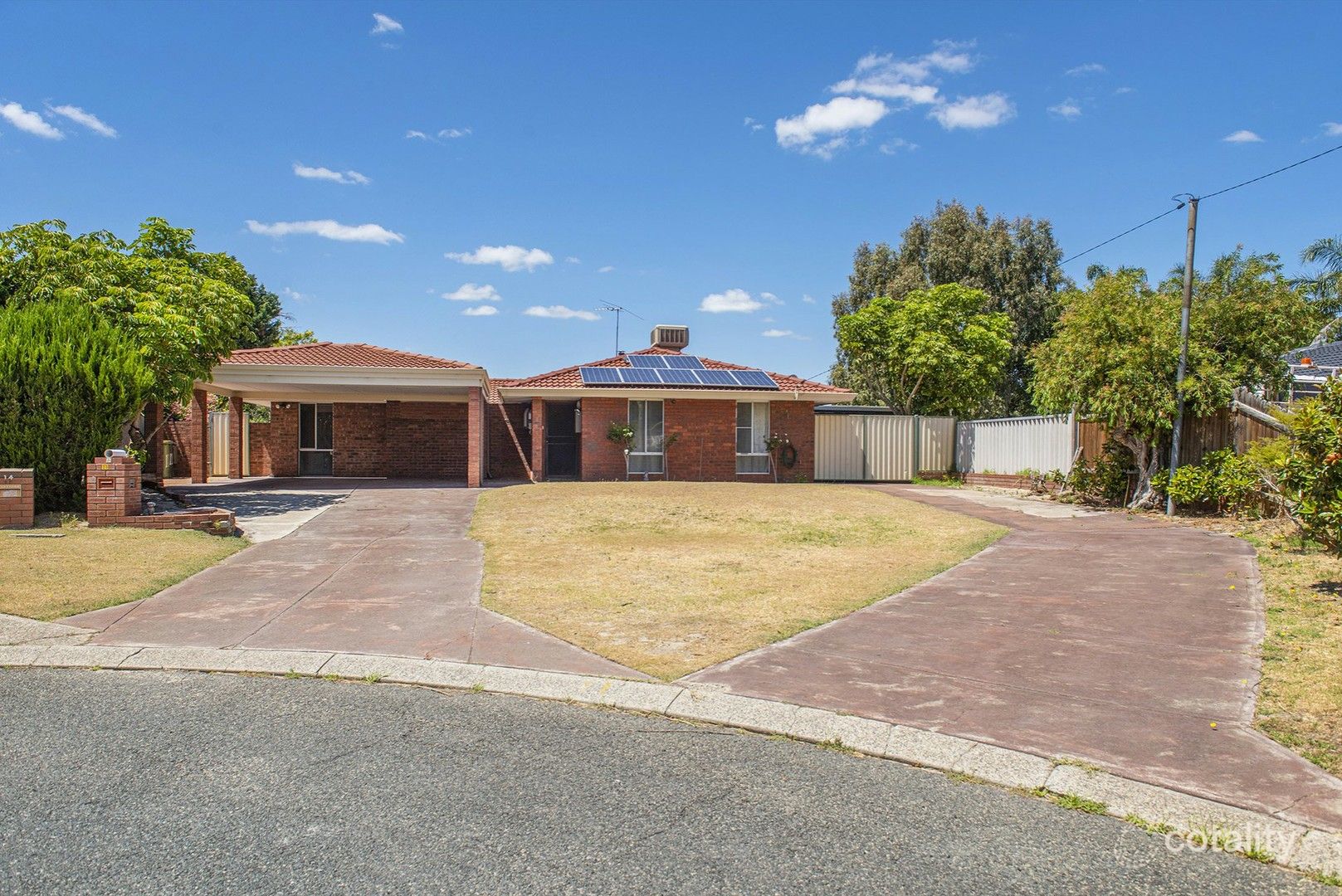 11 Agati Pl, Forrestfield, WA 6058