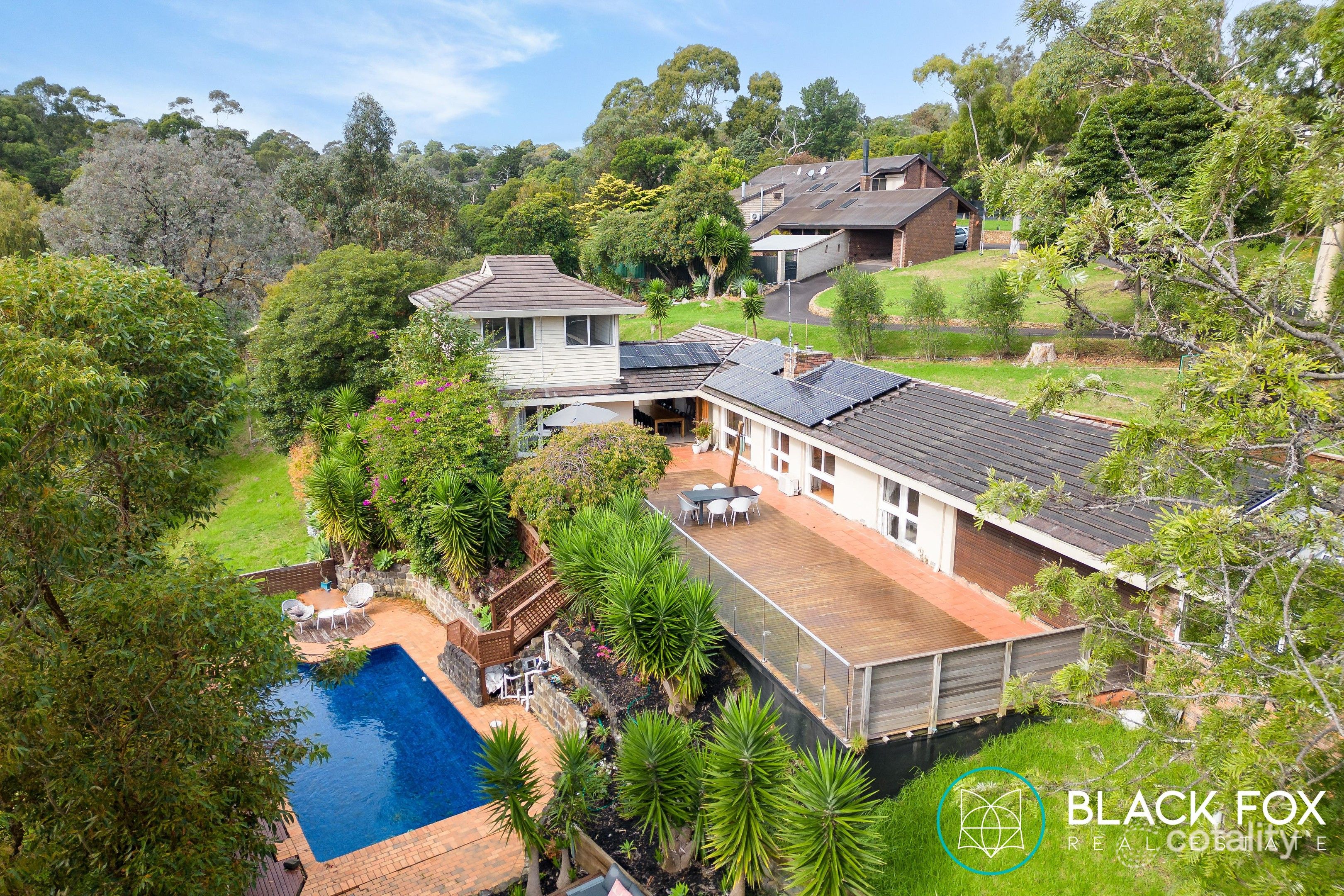 18 Berkeley Ct, Mount Eliza, VIC 3930