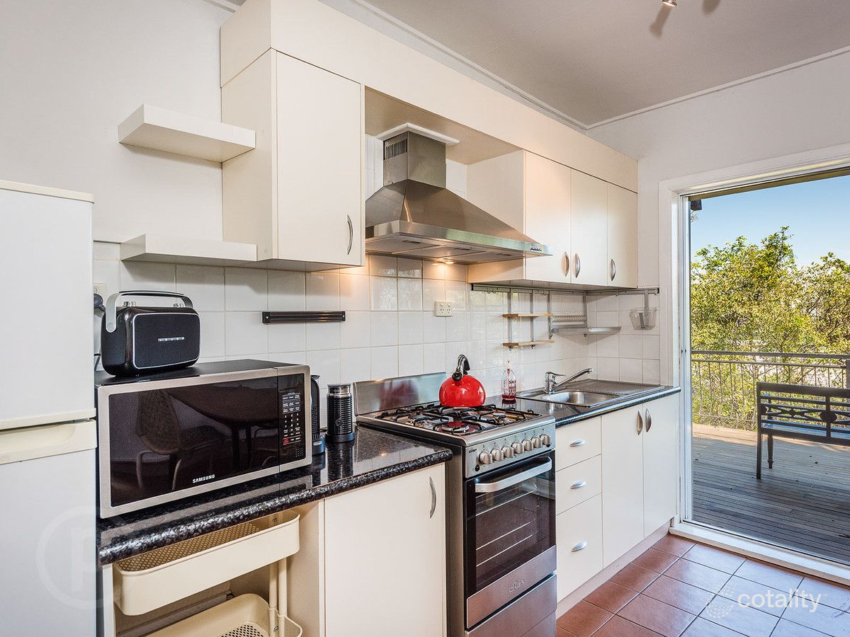 2/10 Dukinfield St, Bowen Hills, QLD 4006