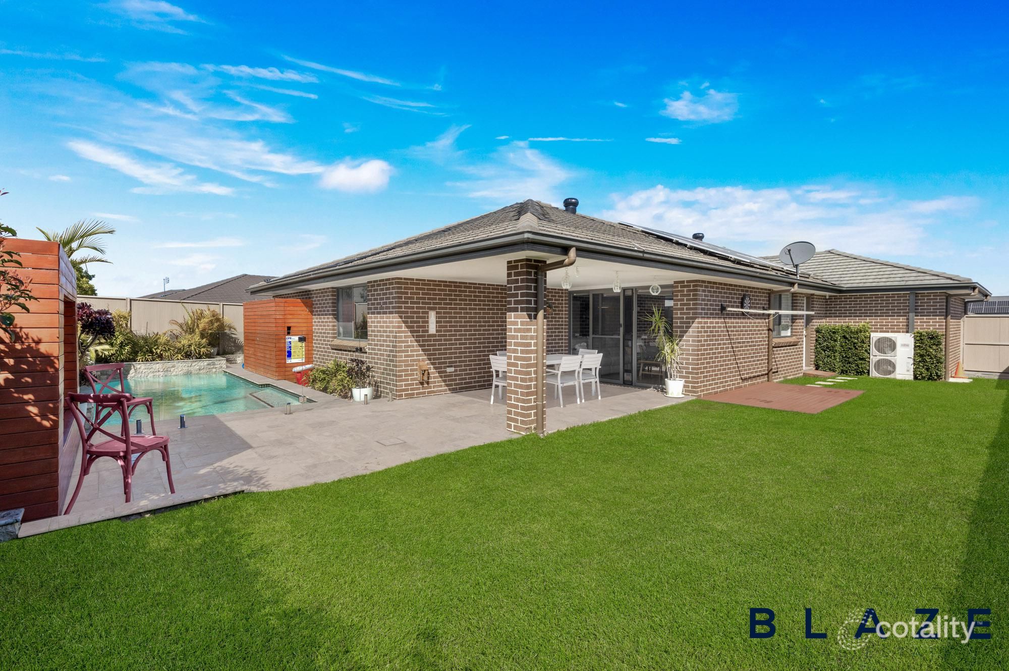 10 Silky Rd, Spring Farm, NSW 2570
