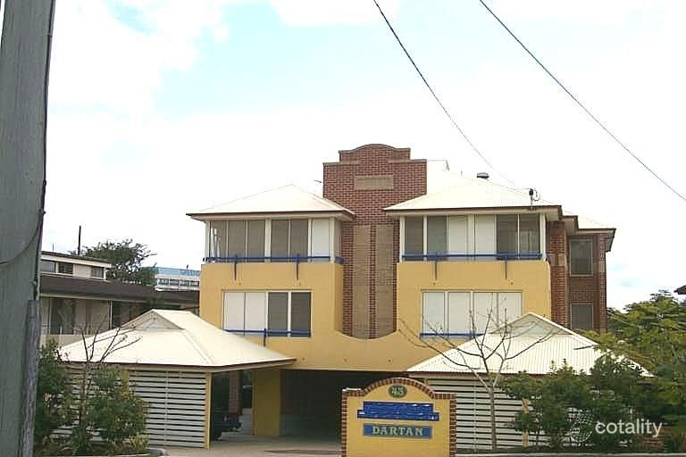 43 Galway St, Greenslopes, QLD 4120