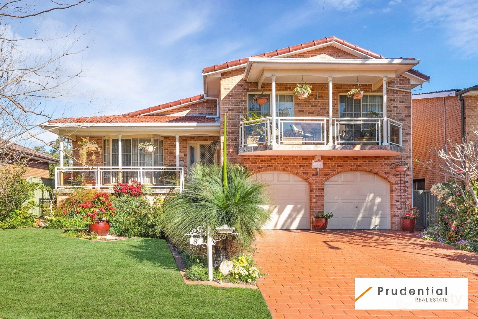 8 Ironbark Ave, Casula, NSW 2170
