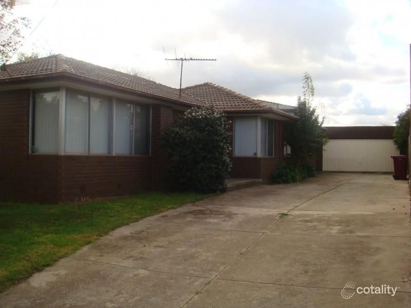 46 Wolverton Dr, Gladstone Park, VIC 3043