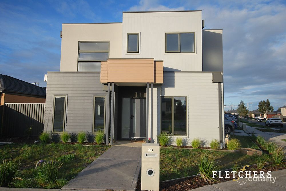 15a Lanthorn Cres, Cranbourne East, VIC 3977