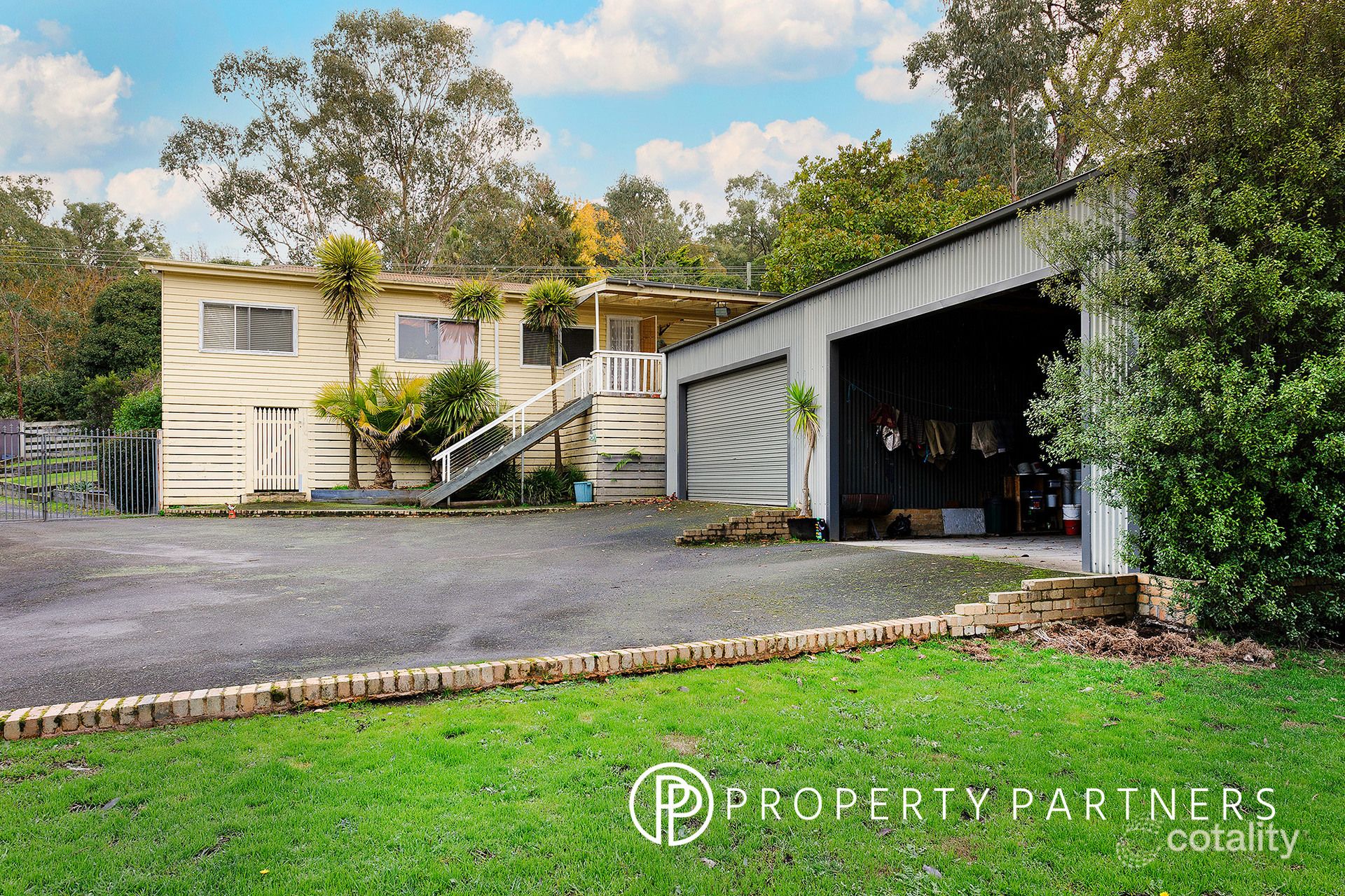 25 Bridgewater Rd, Seville East, VIC 3139