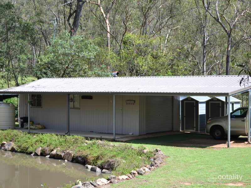 156 Highland St, Esk, QLD 4312