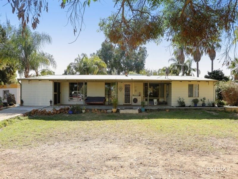 153 Carl St, Muchea, WA 6501