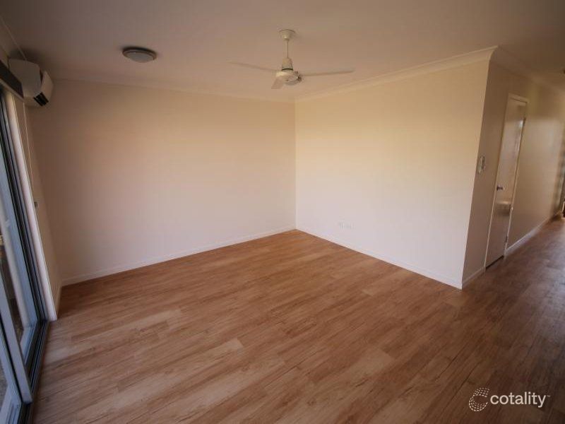 2/52 Emsworth St, Wynnum, QLD 4178