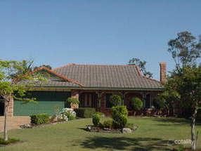 12 Bowerbird Ave, Eli Waters, QLD 4655
