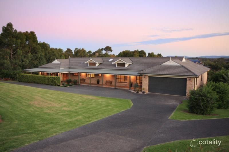18 Panorama Cres, Forster, NSW 2428
