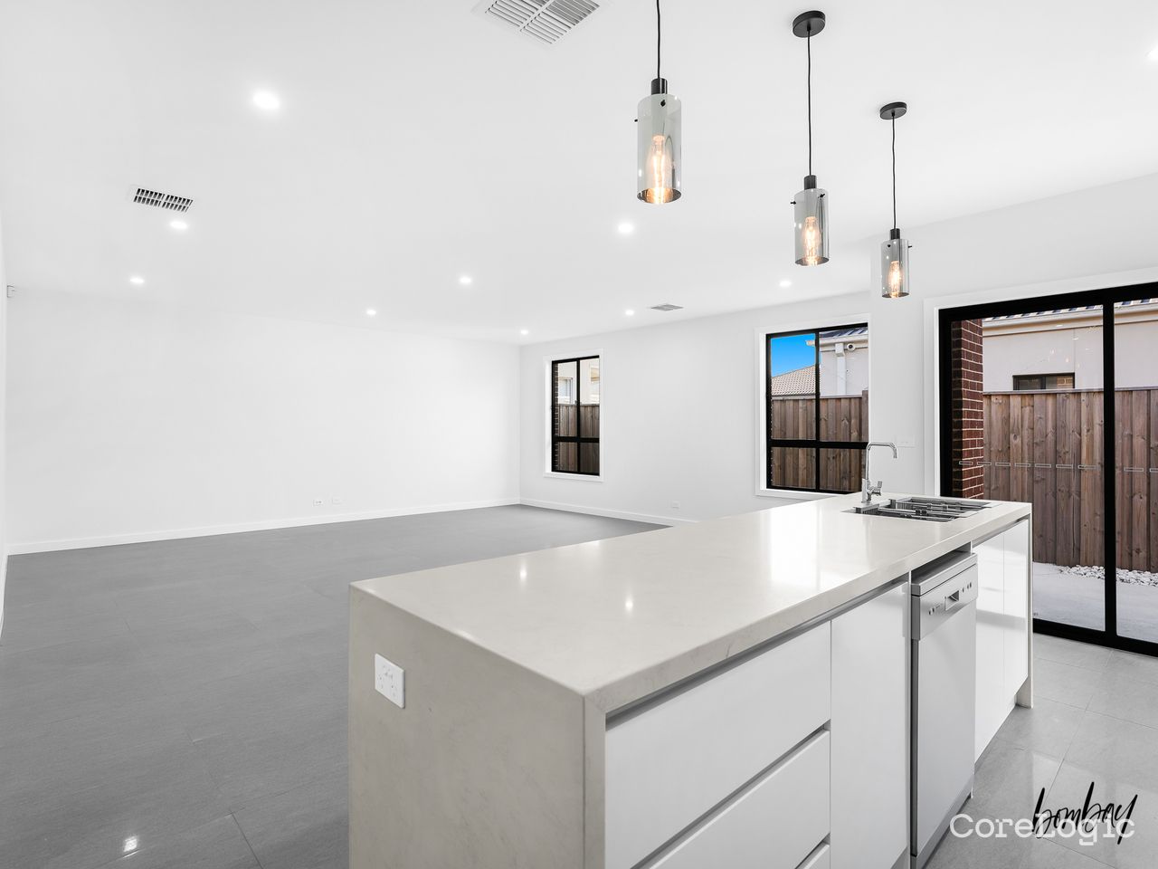 21 Rhubarb Pl, Mickleham, VIC 3064