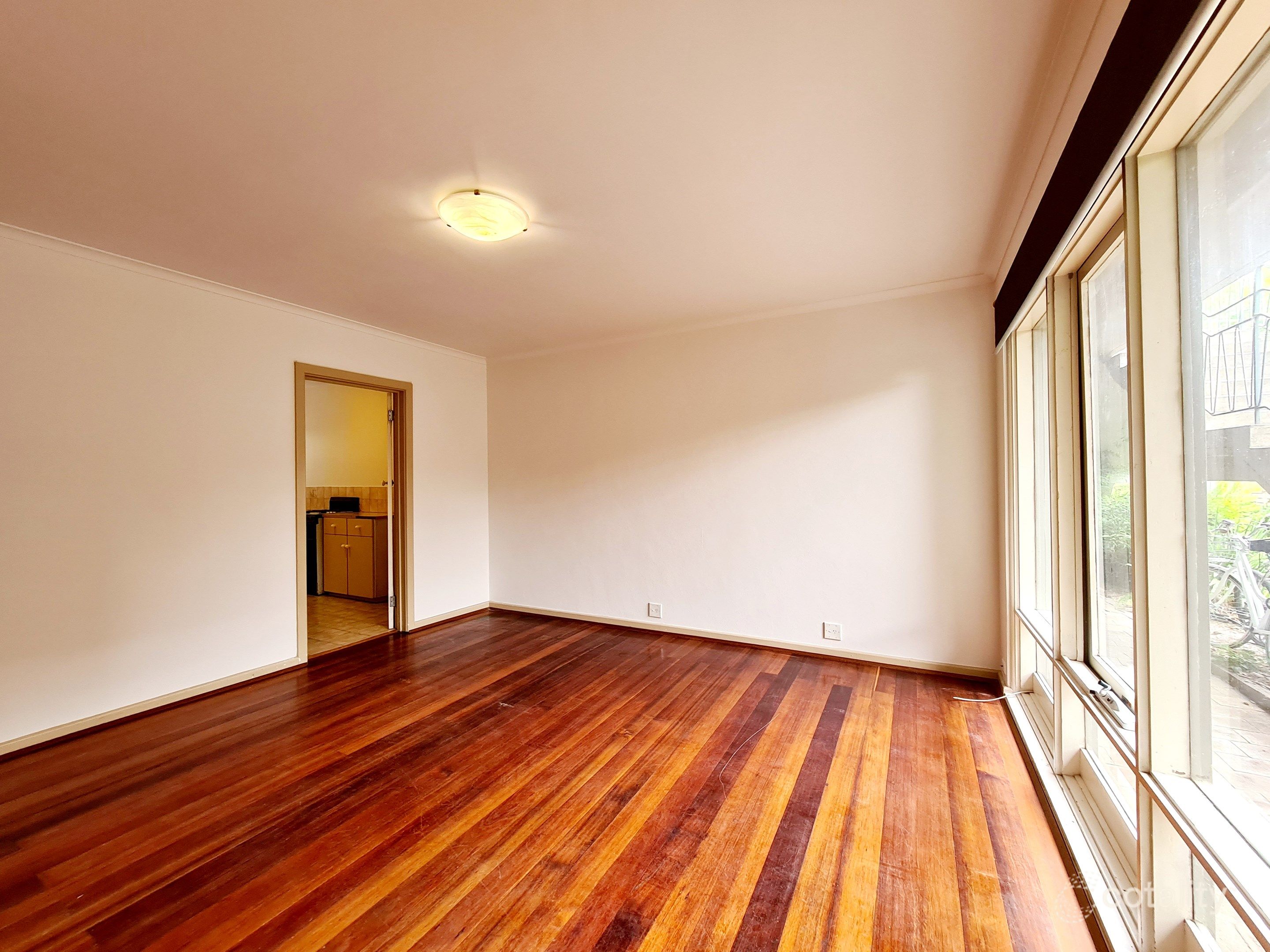 3/11a Pine Ave, Elwood, VIC 3184