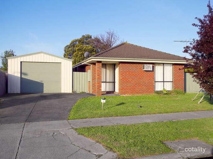 6 Broadbent Way, Pakenham, VIC 3810
