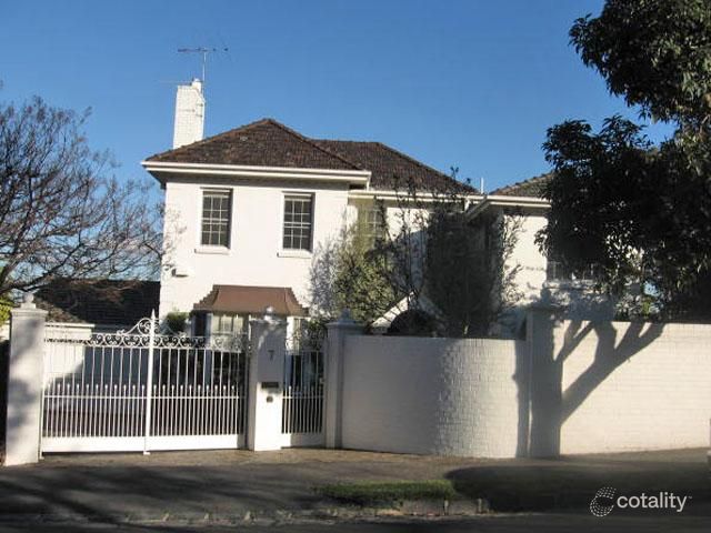 7 Highfield Gr, Kew, VIC 3101