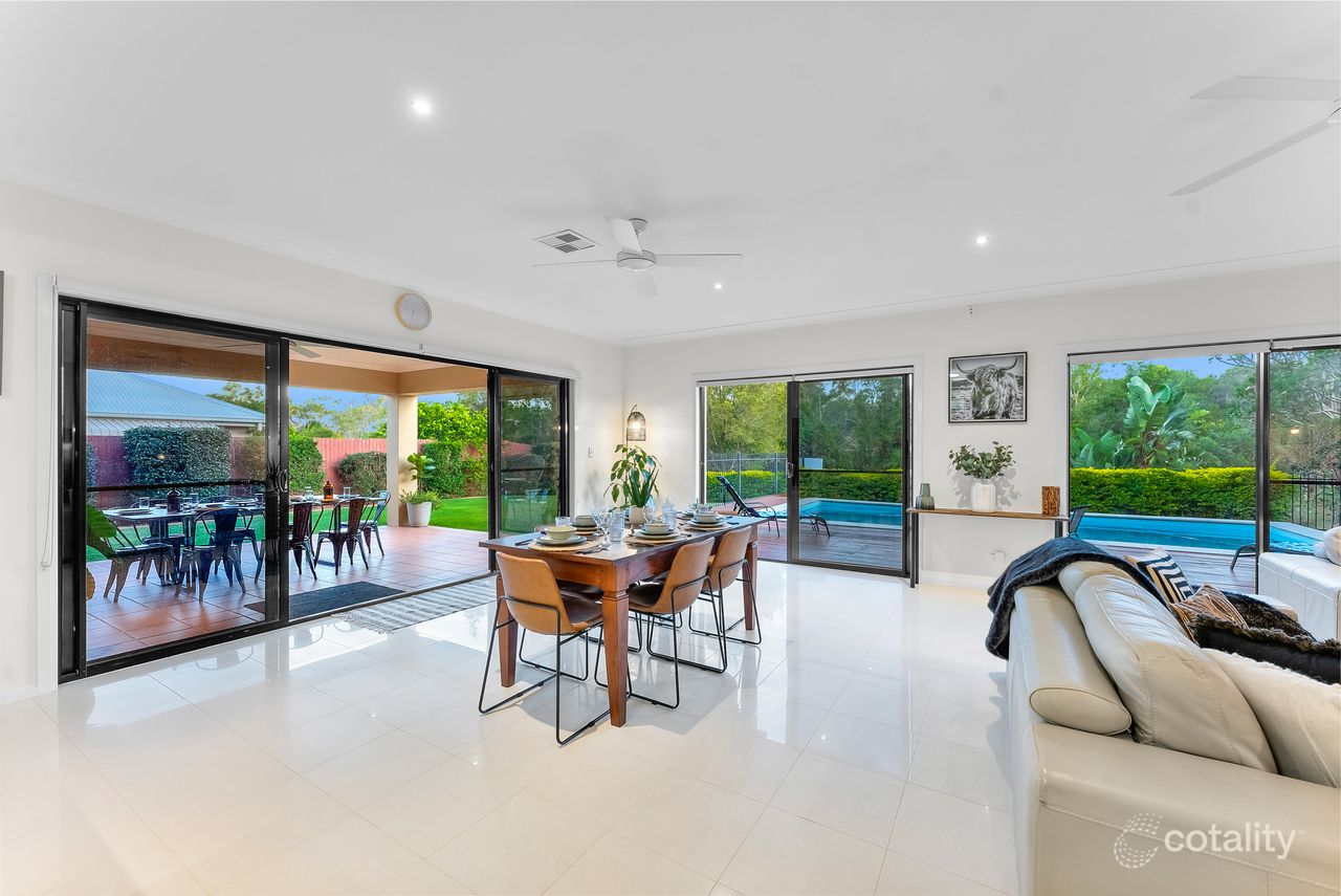 32 Sandpiper Ave, North Lakes, QLD 4509