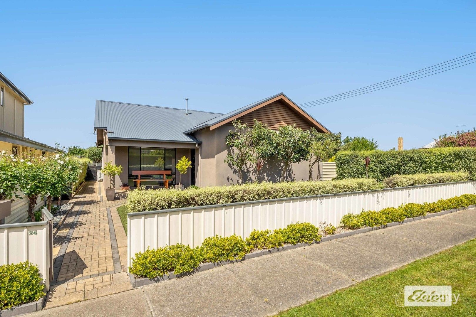 24 Carey St, Ararat, VIC 3377