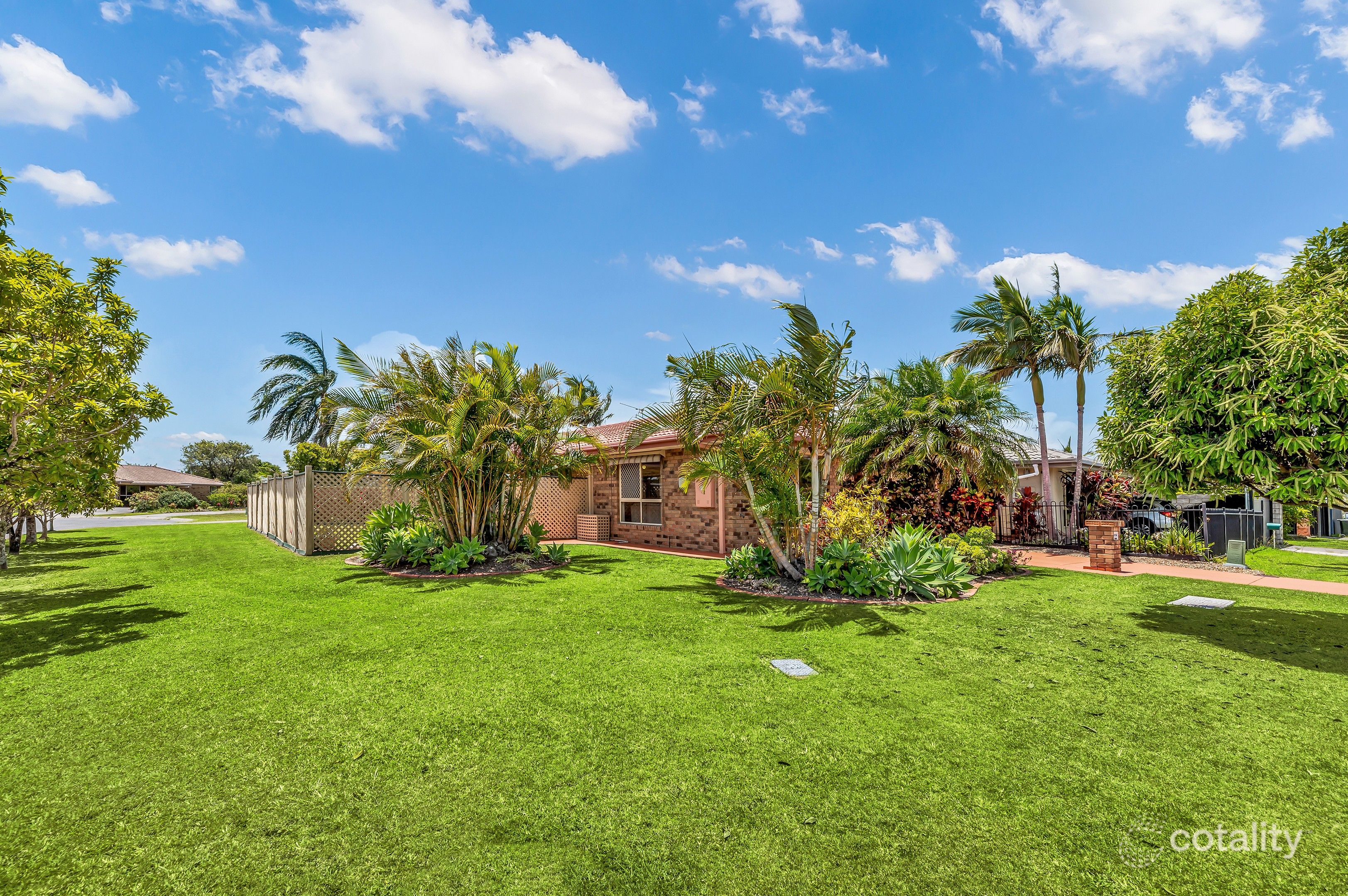 12 Montezuma Dr, Burleigh Waters, QLD 4220