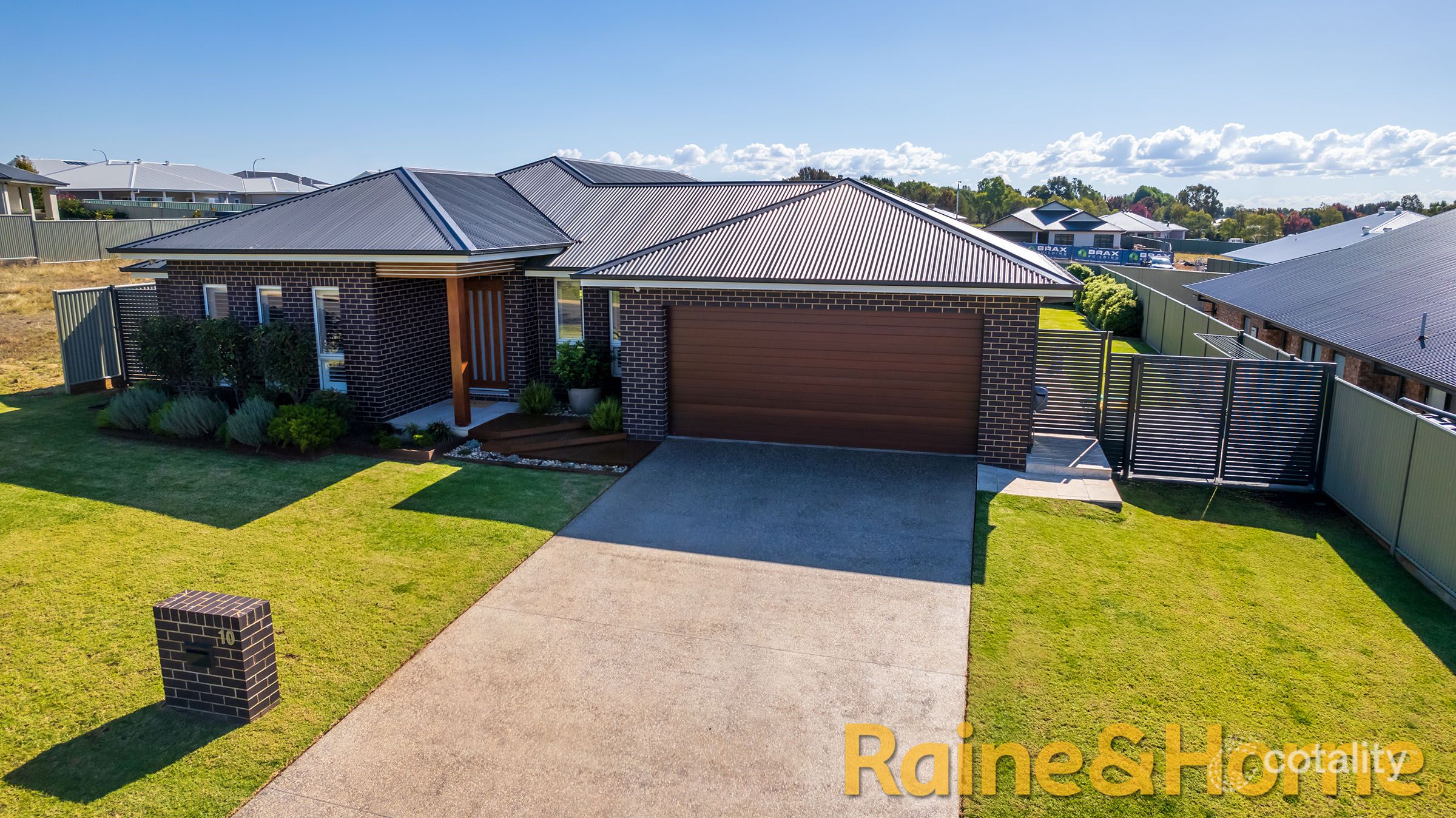 10 Ferrier Dr, Dubbo, NSW 2830