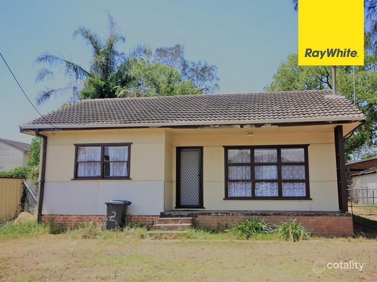 2 Cobham St, Ingleburn, NSW 2565