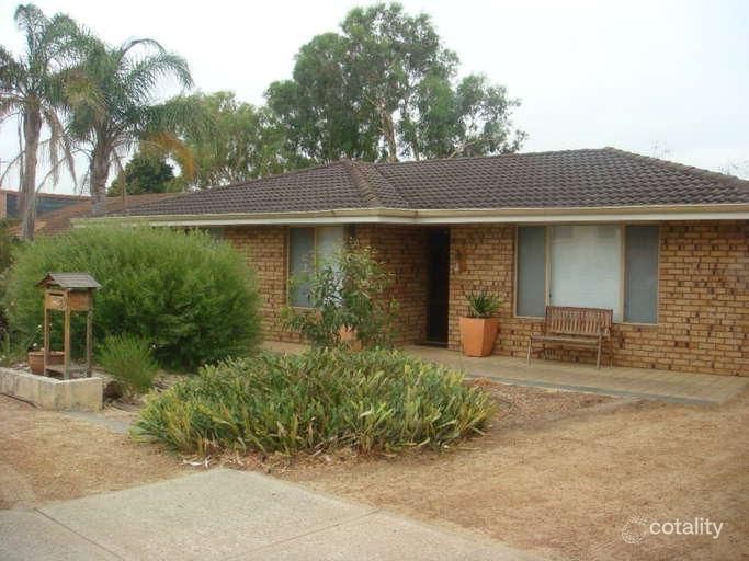 89 Blackadder Rd, Swan View, WA 6056