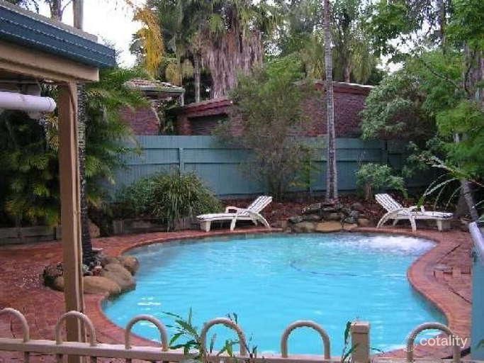6 Michel Ct, Petrie, QLD 4502