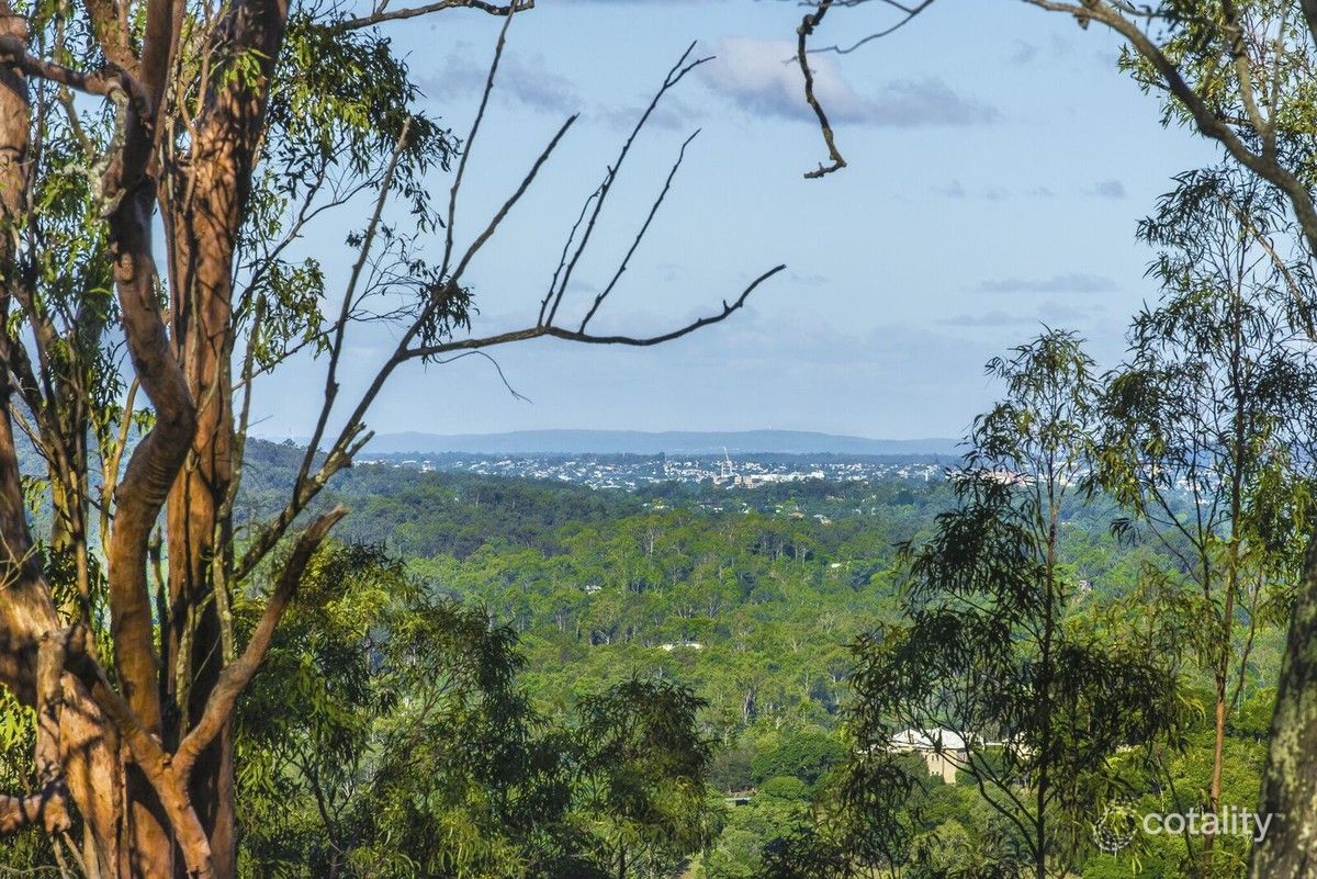 469 Haven Rd, Upper Brookfield, QLD 4069