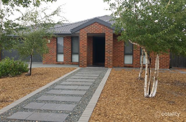 10 Nimbera St, Harrison, ACT 2914