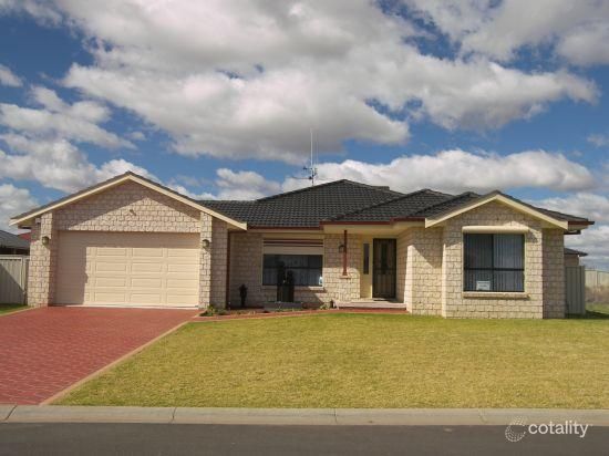 36 Gilbert Dr, Westdale, NSW 2340