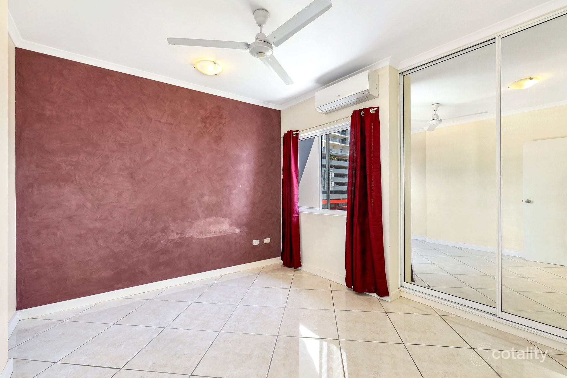 11/28 Woods St, Darwin City, NT 0800