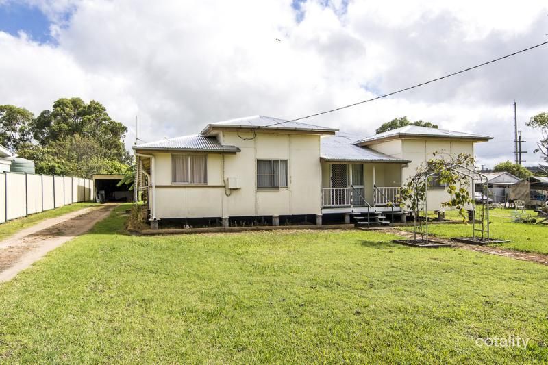 26 James St, Crows Nest, QLD 4355