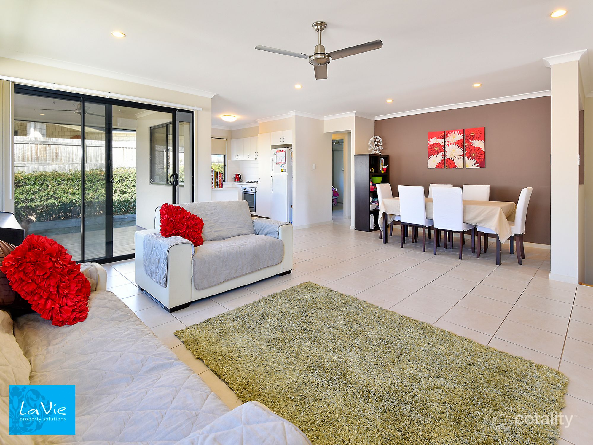 17 Alton Towers St, Springfield Lakes, QLD 4300