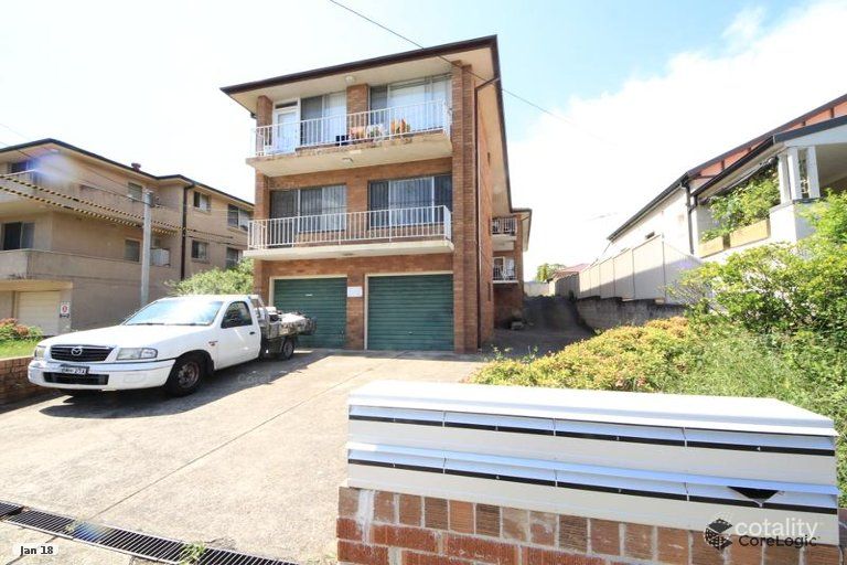 2/108 Ernest St, Lakemba, NSW 2195