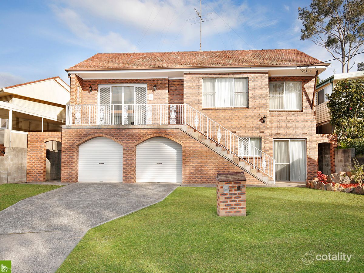 16 Risley Rd, Figtree, NSW 2525