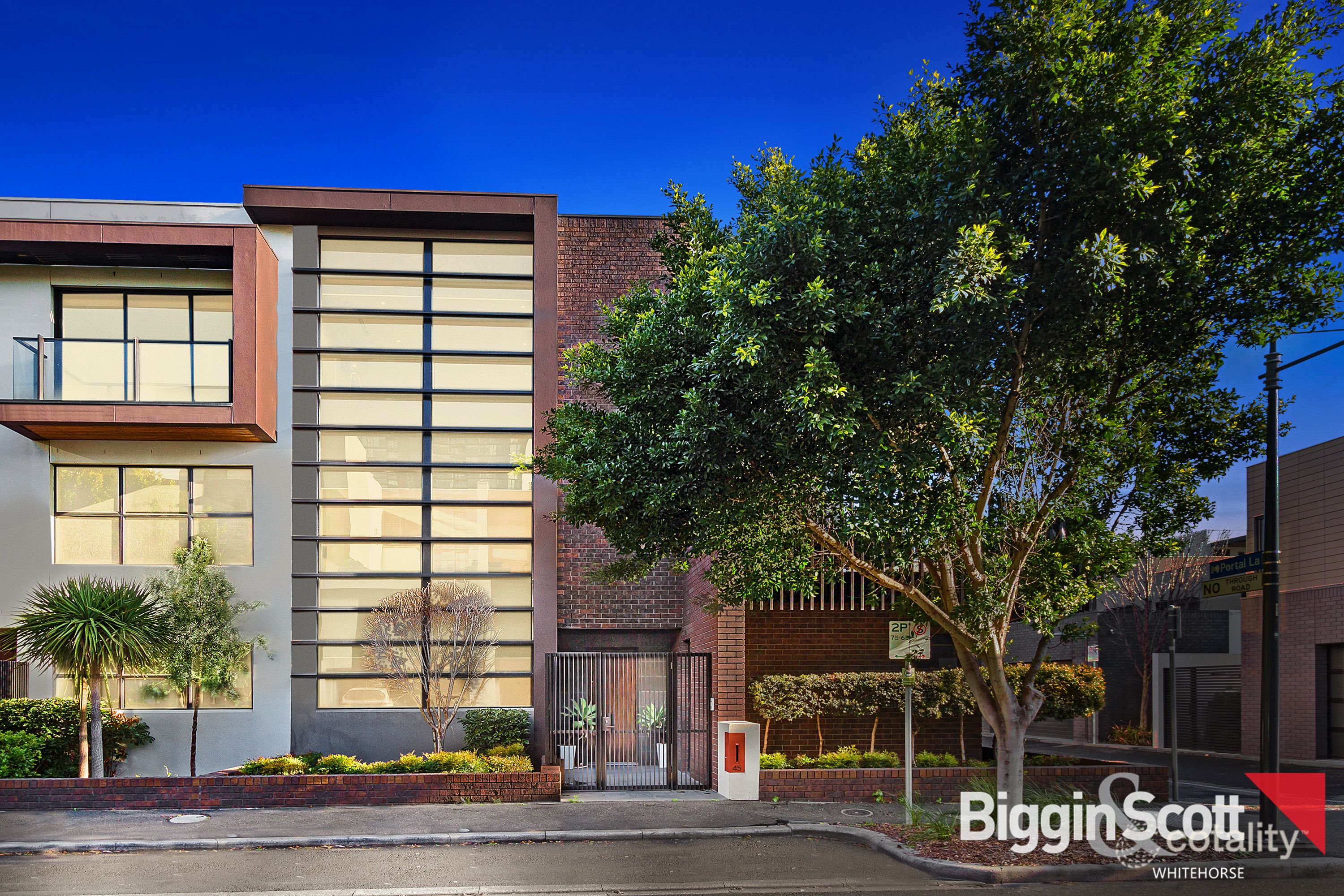 45 South Wharf Dr, Docklands, VIC 3008