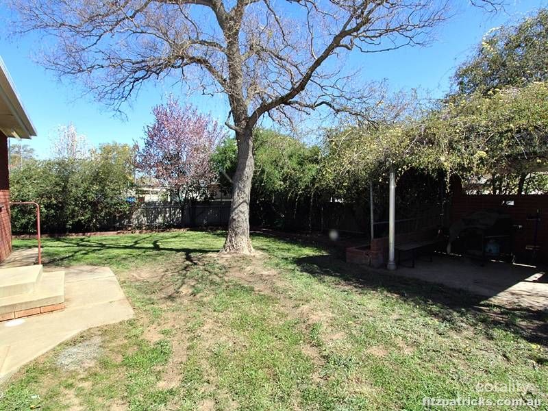 188 Bourke St, Mount Austin, NSW 2650