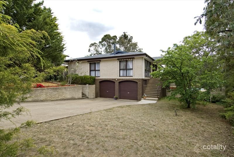 11 Cumpston Pl, Macgregor, ACT 2615