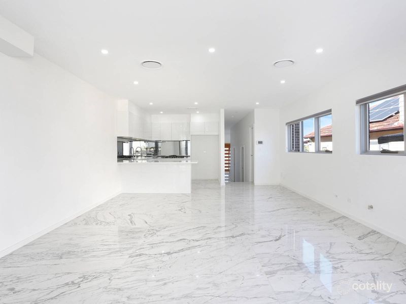 33 William St, Granville, NSW 2142