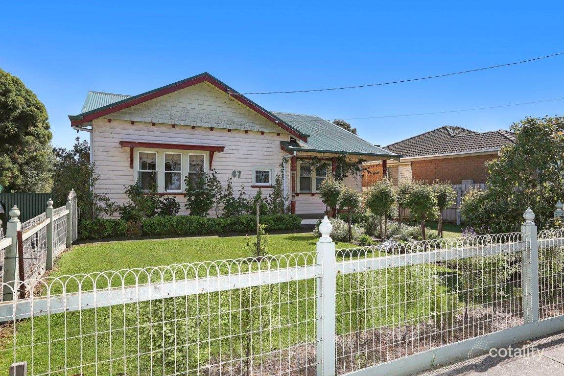 67 Chapel St, Colac, VIC 3250
