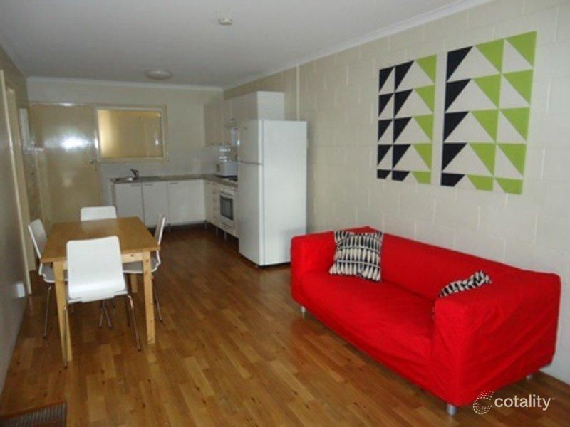 2/18 Judith St, The Gap, QLD 4825