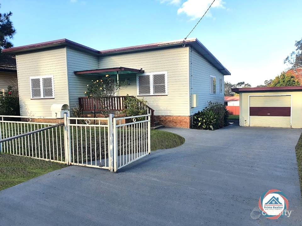 7 Chapman Ave, Wyong, NSW 2259