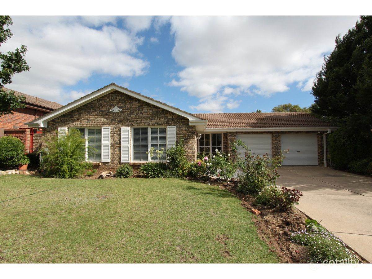 196 Suttor St, Windradyne, NSW 2795