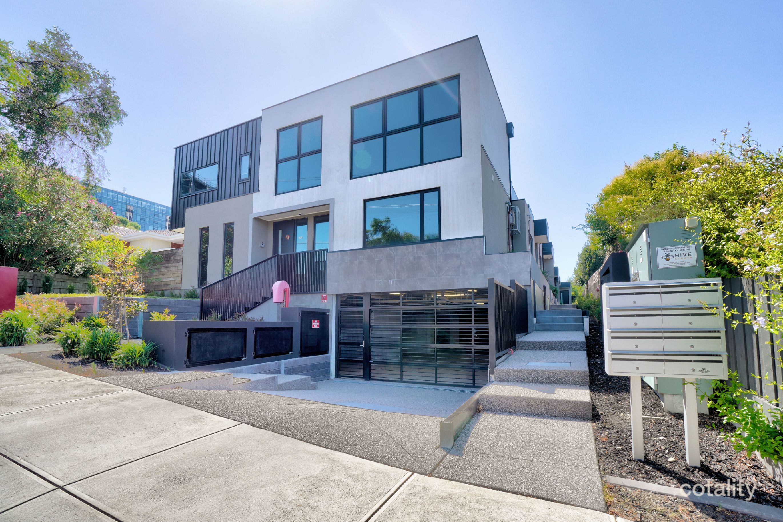 8/14 Frederick St, Doncaster, VIC 3108